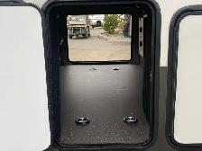 2023 KEYSTONE ALPINE 3912DS, DUAL SUITE, MULTI FAMILY - Photo 11