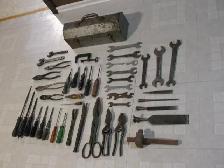 50  Piece Vintage Hand Tools, plus Metal Toolbox - Photo 10