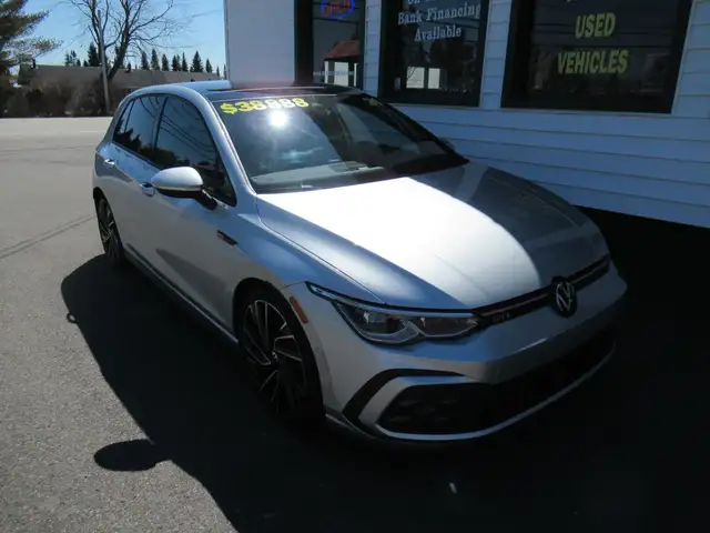 2024 Volkswagen Golf GTI Performance Autobahn | One Owner | Clea
