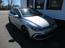 2024 Volkswagen Golf GTI Performance Autobahn | One Owner | Clea