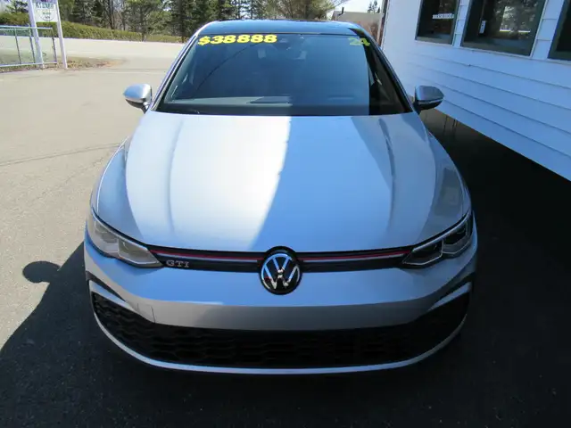 2024 Volkswagen Golf GTI Performance Autobahn | One Owner | Clea - Photo 3