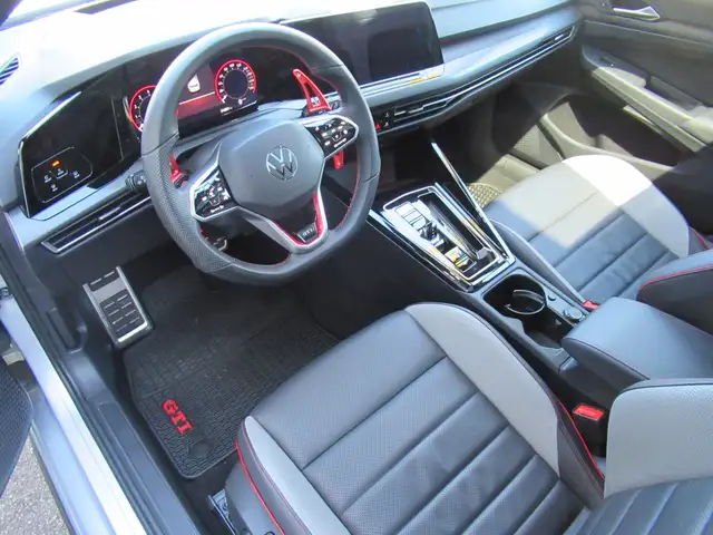 2024 Volkswagen Golf GTI Performance Autobahn | One Owner | Clea - Photo 17
