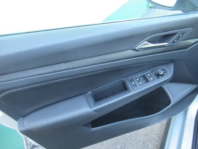 2024 Volkswagen Golf GTI Performance Autobahn | One Owner | Clea - Photo 18