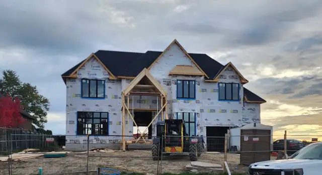 House  framing and renovation crew