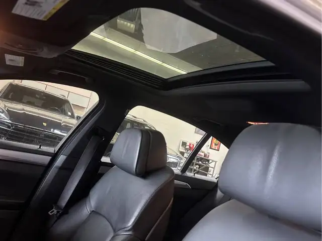 2013 BMW 535i xdrive Low kms BC Vehicle 1 claim under 2k - Photo 16