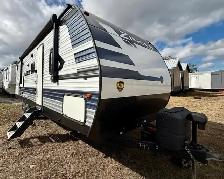 2021 Zinger travel Trailer ZR2