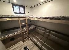 2021 Zinger travel Trailer ZR2 - Photo 9