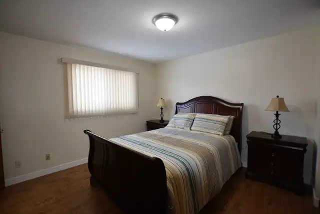 Fully furnished 3-bedroom w/ Garage for rent in Drayton Valley - Photo 6