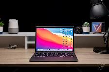 Apple Macbook Pro 16GB 13' Touchbar 2017