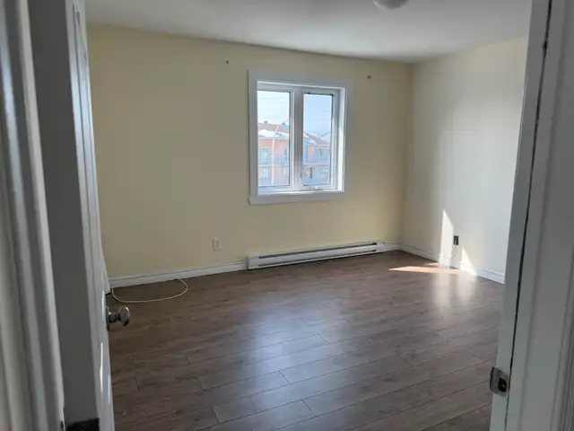Grand 5 1/2 Vimont (laval), 1950$, libre maintenant - Photo 9