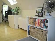 Loft Living – Private, Cozy, Squeaky Clean 1 Br Attic Suite! - Photo 4