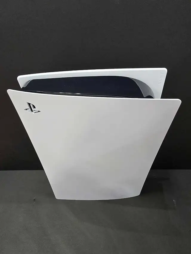 PS5 Disk Edition 1st Generation With Controller