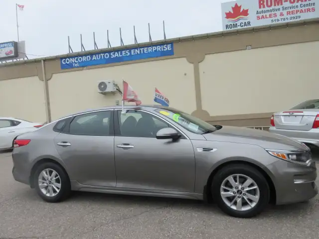 2016 Kia Optima LX - Photo 5