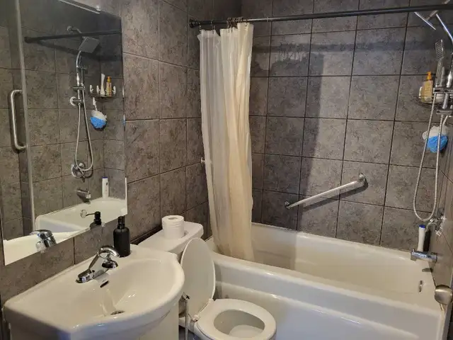 Two bedroom house available for lease in West Windsor - Photo 5