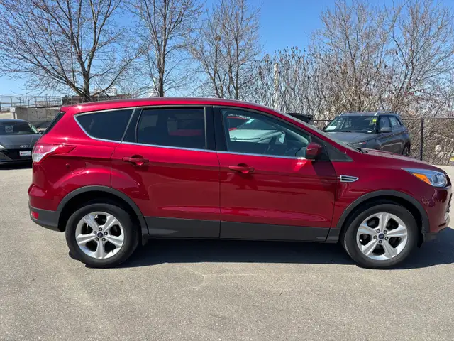 Ford Escape - Photo 3