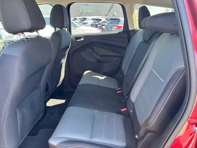 Ford Escape - Photo 8