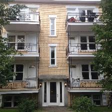 Voisin de Université Laval