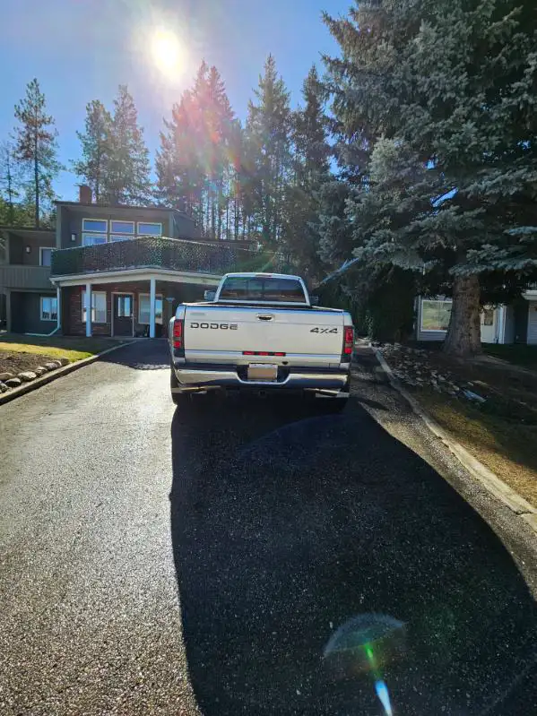 2002 Dodge - Photo 2