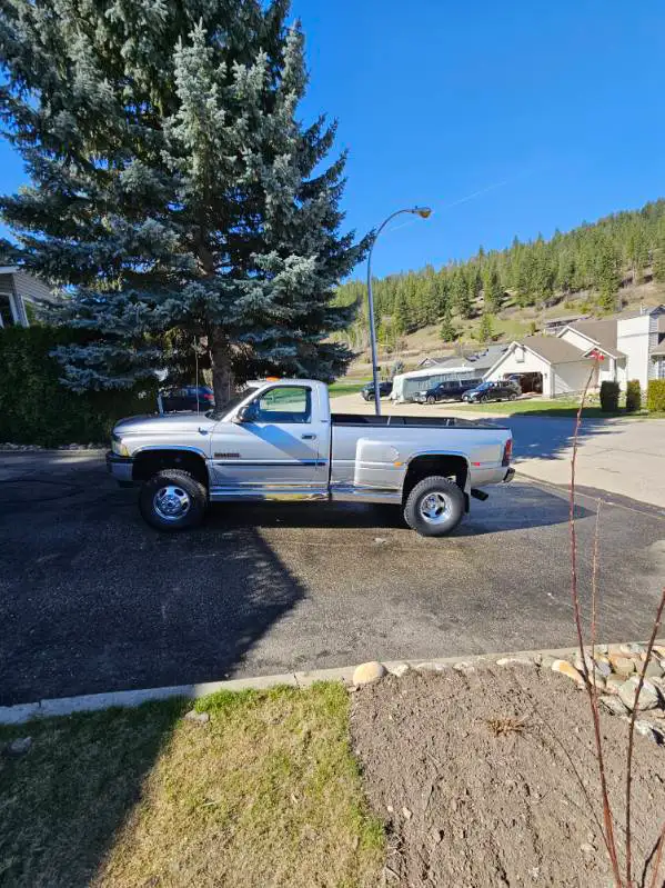 2002 Dodge - Photo 10