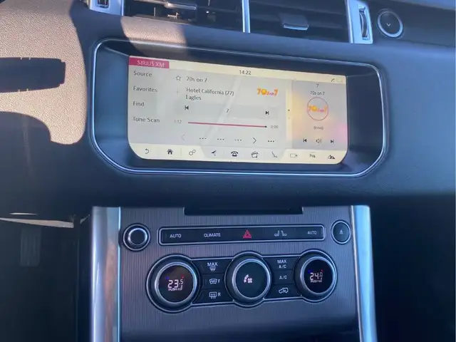 2017 Land Rover Range Rover Sport TD6 HSE NO Accident BC Vehicle - Photo 11