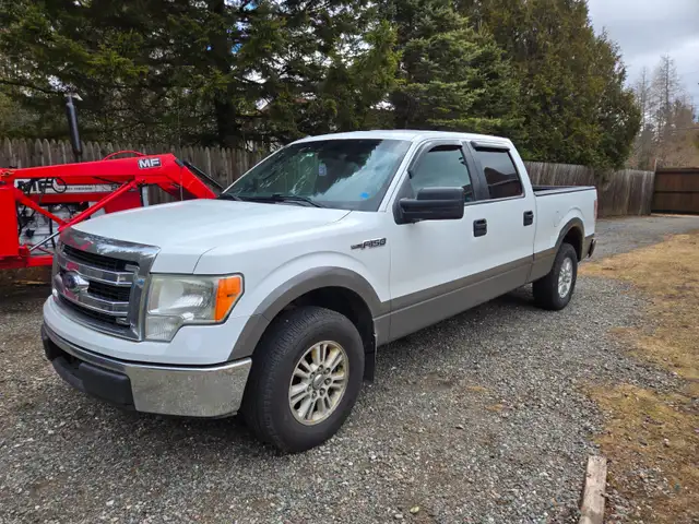 2013 Ford Heavy Duty F150 4 Door 6.5 Box Inspected to 2028