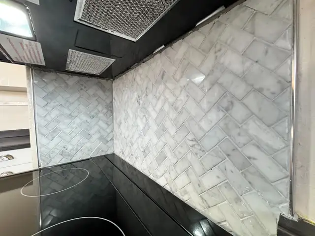 Cozy Loft-Style 1 Bed Apartment on Owen St. - Photo 20