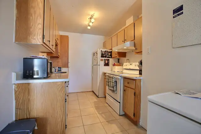 4 1/2 l'ANCIENNE-LORETTE au 1300 rue de la Colline - 1er AOUT - Photo 17