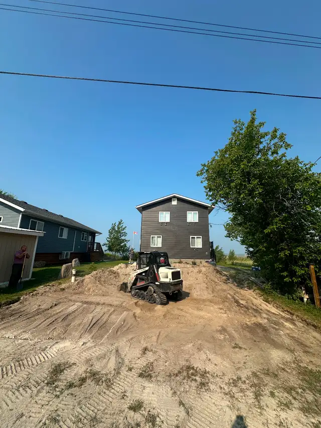 Looking for work – Construction / General Labour / Delivery