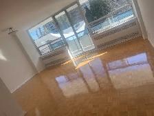 Female Only - Private Room avaliable near York Mills Subway