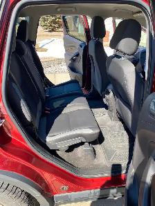 I have a vehicle for sale - Photo 7