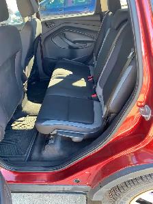 I have a vehicle for sale - Photo 9