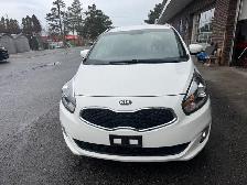 2016 Kia rondo only 67xxxkm - Photo 2