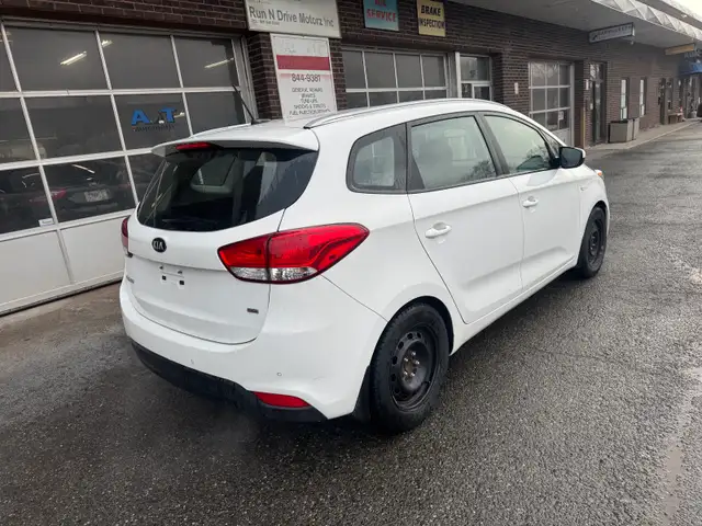 2016 Kia rondo only 67xxxkm - Photo 8