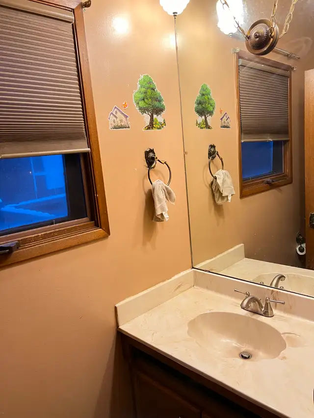 5 min Walk to Whitehorn Ctrain/ Near Sunridge Mall & Airport - Photo 10