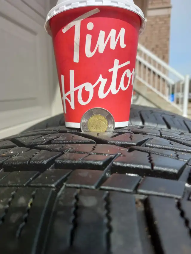 2 tires FIRESTONE 245/65/R17 all season. - Photo 4