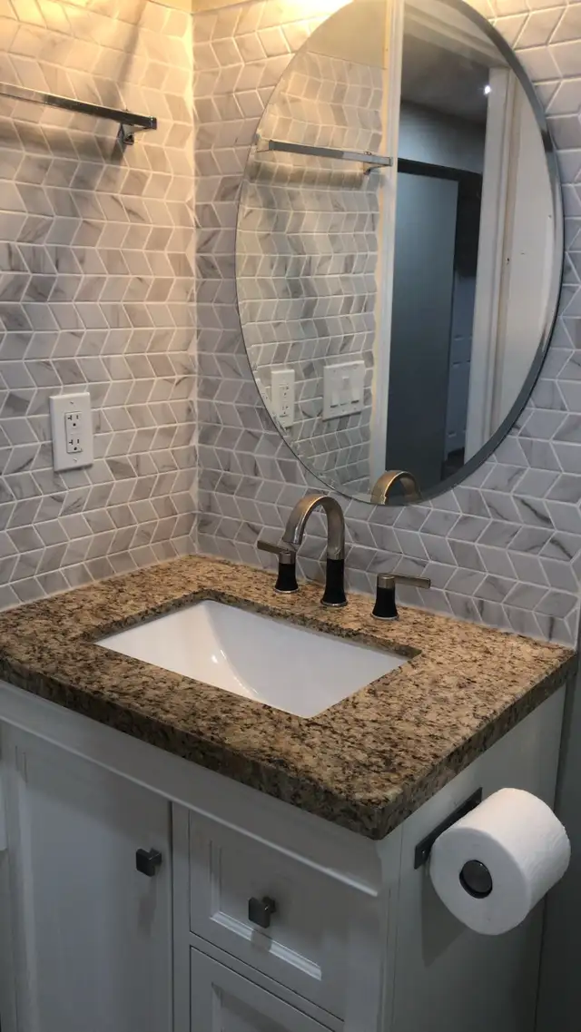 Two bedroom house basement for rent - Photo 9