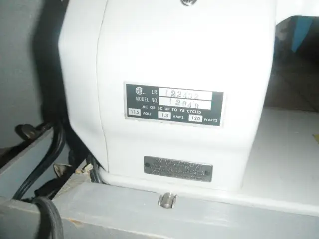 Viking 1960's model 264B sewing Machine - Photo 3