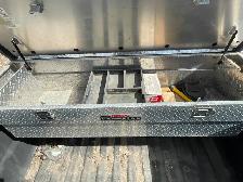 For Sale aluminum toolbox for trucks - Photo 2