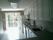 Upper-Level Condo for rent in Barrhaven, Ottawa: 2 bedrooms, 2.5 - Photo 8