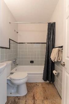 1901 Bayview Ave #205 | Leaside | Toronto - Photo 5