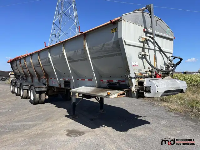 2011 Temisco 40' Quad/A Remorque à Courroie - Parcelle 391