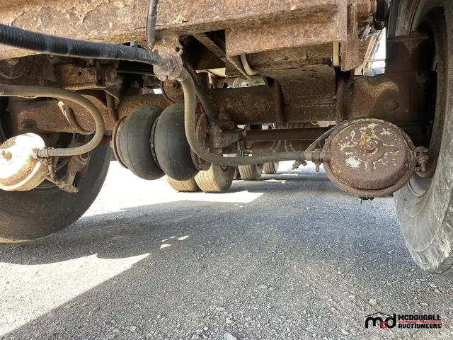 2011 Temisco 40' Quad/A Remorque à Courroie - Parcelle 391 - Photo 9