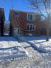 Queens Student Rental-Very Close to Campus-Must See Price!!