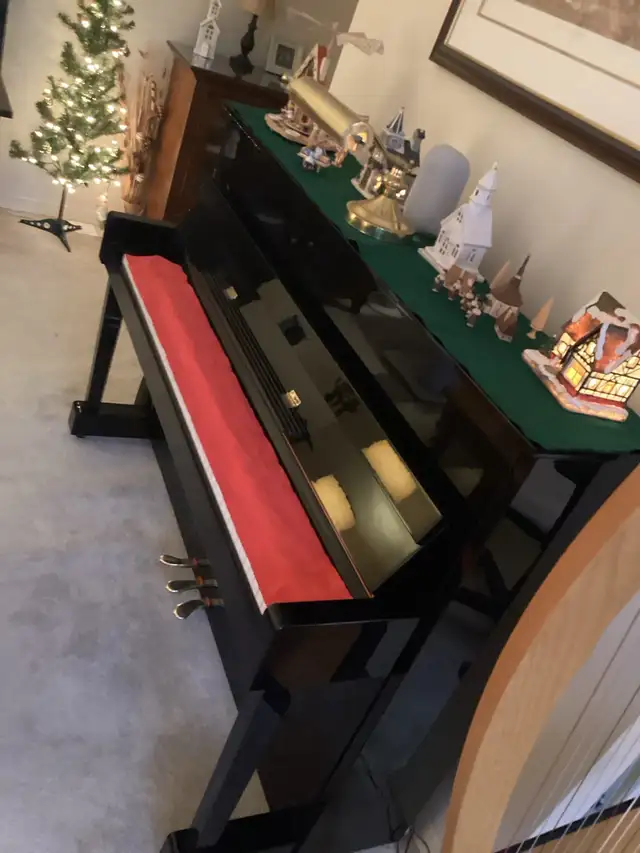 Kawai Upright Acoustic Piano Model CX-5H, Hamilton Ontario. - Photo 6