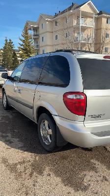 2007 Dodge Caravan SXT 3.3L - Photo 4