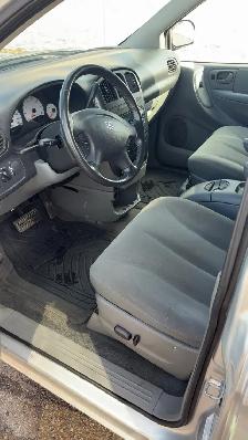 2007 Dodge Caravan SXT 3.3L - Photo 6