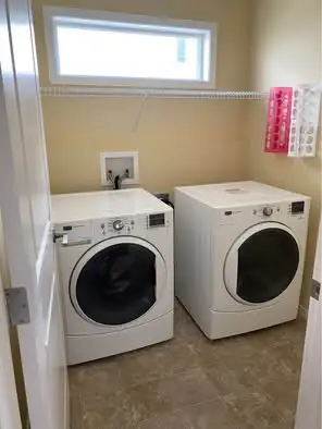 Beautiful Townhouse in Rutherford for rent - Photo 6