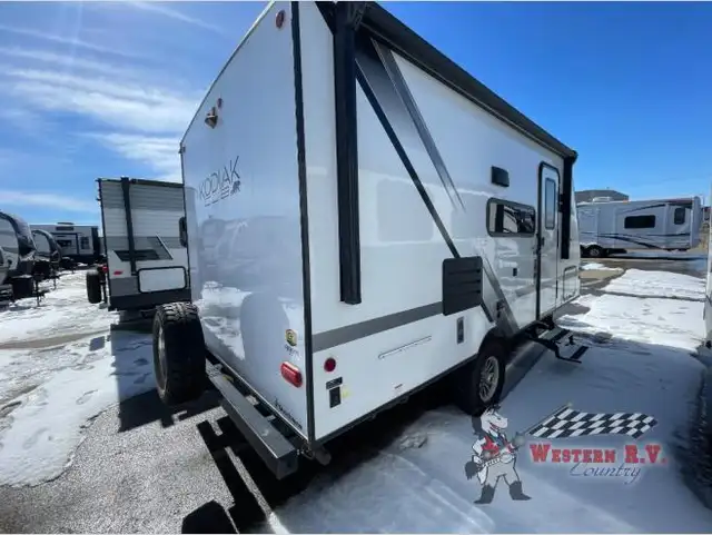 2022 Kodiak 175 BH - Photo 5