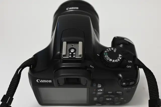 canon EOS Rebel T3 withe 18-55mm USED in working condition - Photo 7