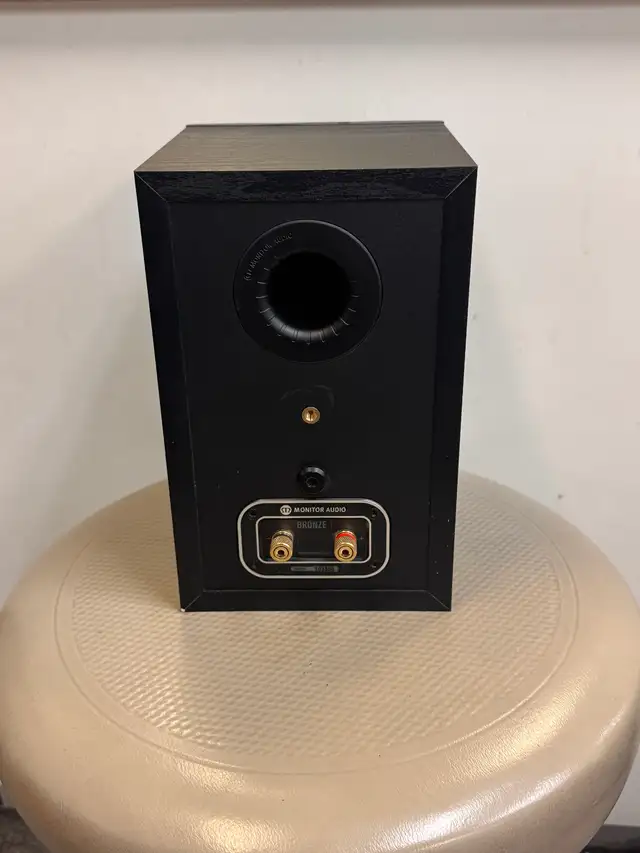 Monitor Audio Bronze 1 Bookshelf speakers - Photo 2